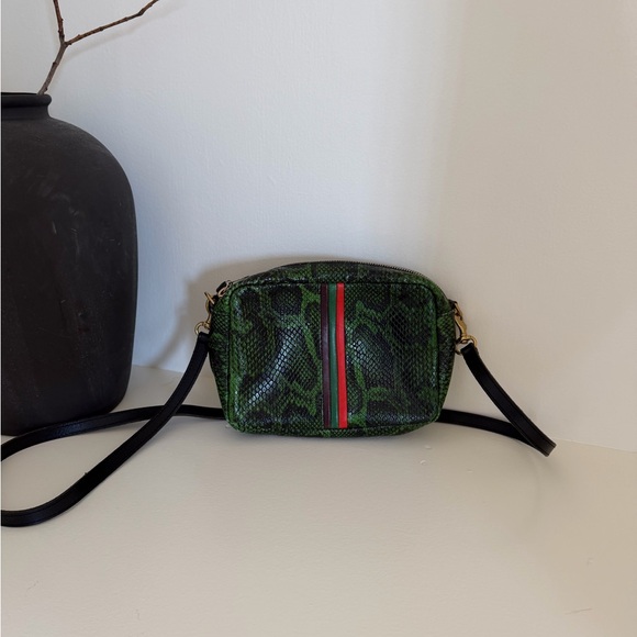 Clare V Green Snake Pattern Crossbody Bag - Picture 2 of 5